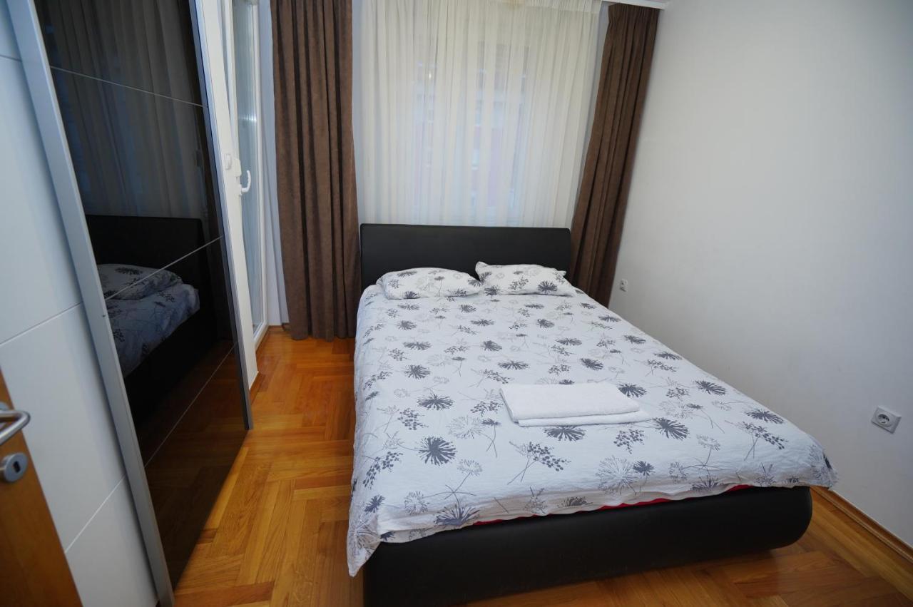 Apartman Casa บันยาลูกา ภายนอก รูปภาพ